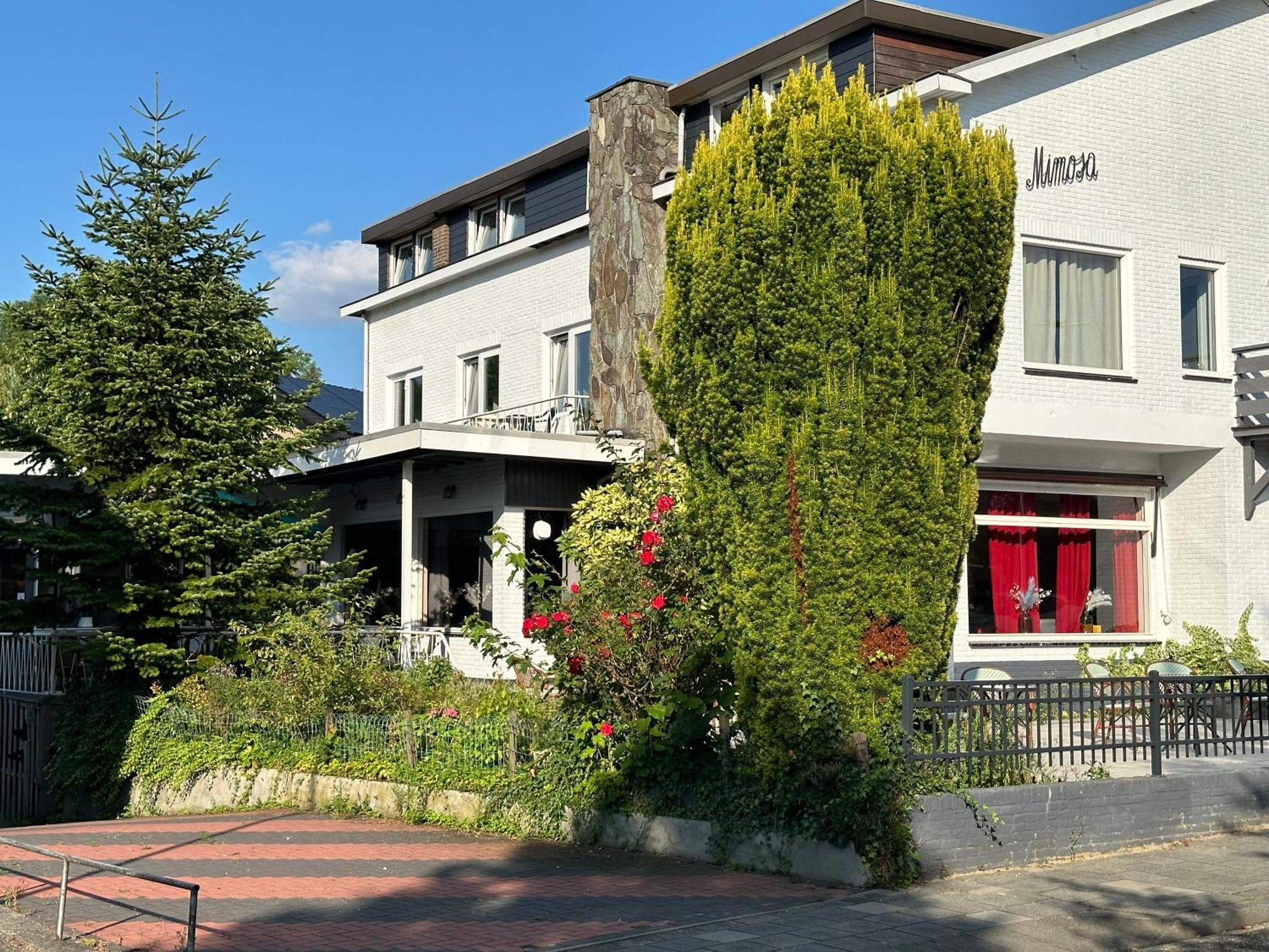 Mimosa Hotel Valkenburg aan de Geul Exterior photo